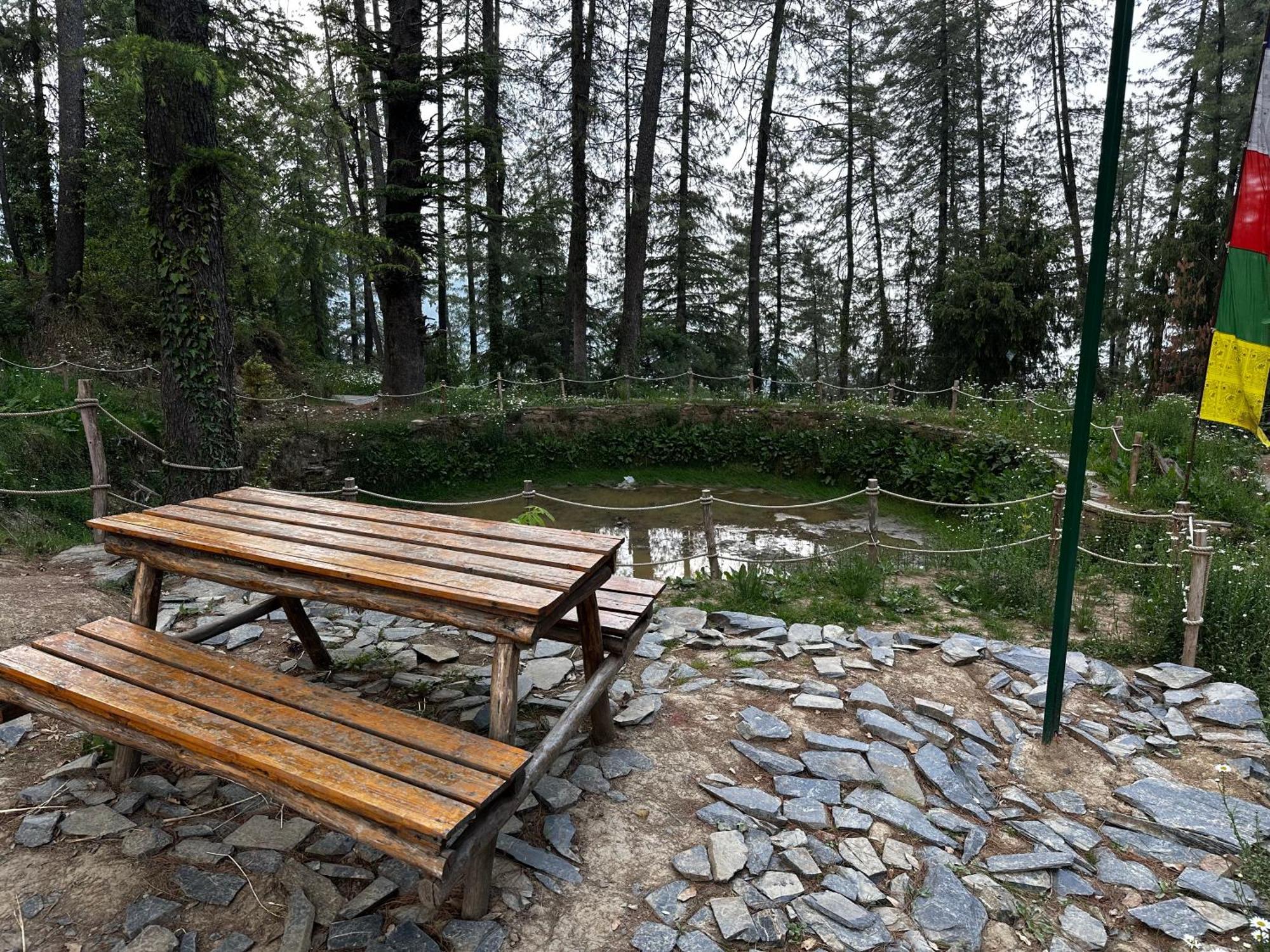 Daak Bangla Retreat Hotel Kufri Eksteriør billede